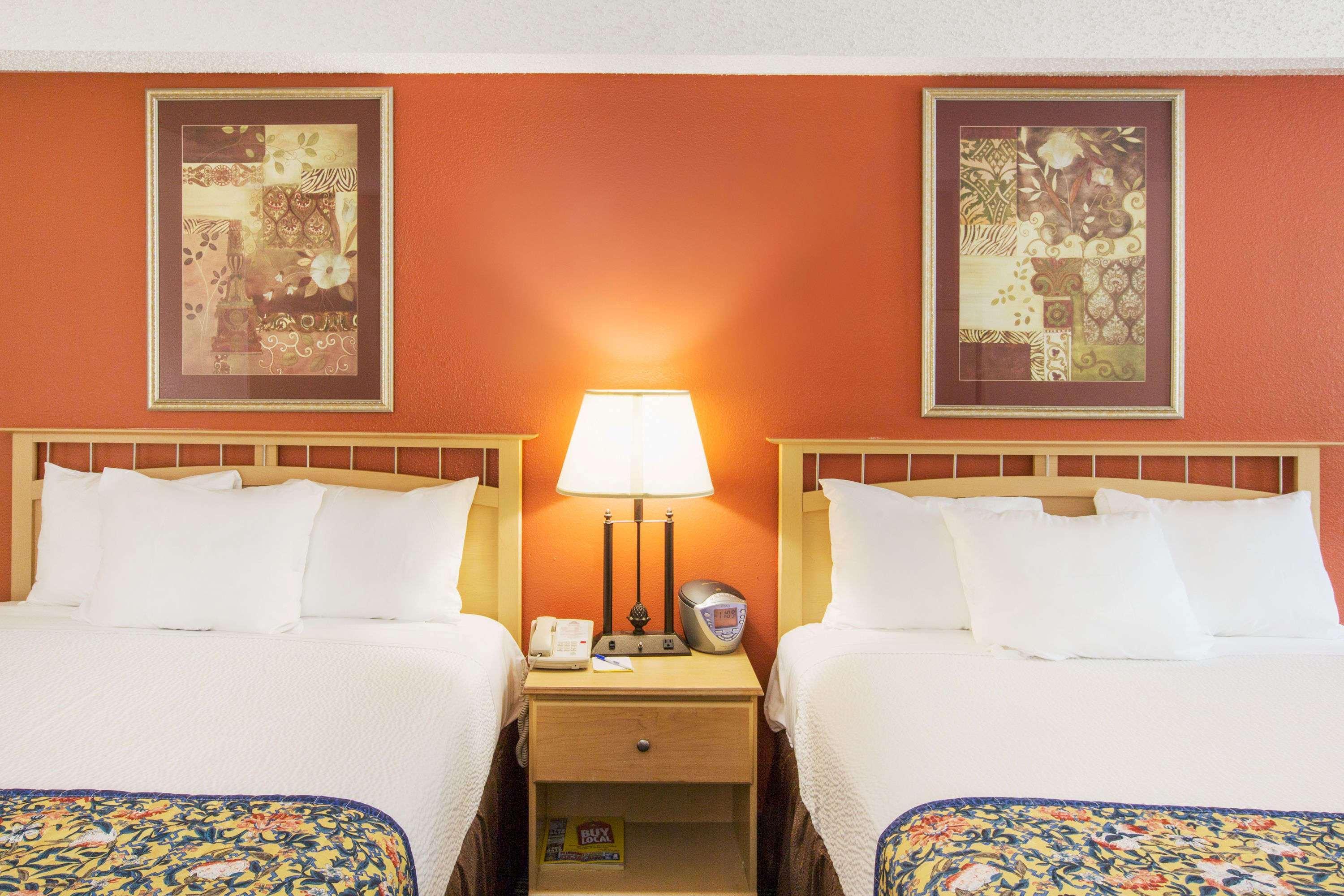 Days Inn By Wyndham Fremont Luaran gambar